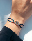 Pulsera de zafiro Hamsa