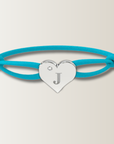 Brazalete de corazón con cordón de satén