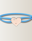 Brazalete de corazón con cordón de satén