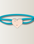 Brazalete de corazón con cordón de satén