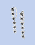 Flower string earring with onyx