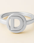 Anillo de letra redondo