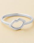 Lips ring