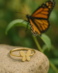 Anillo de mariposa