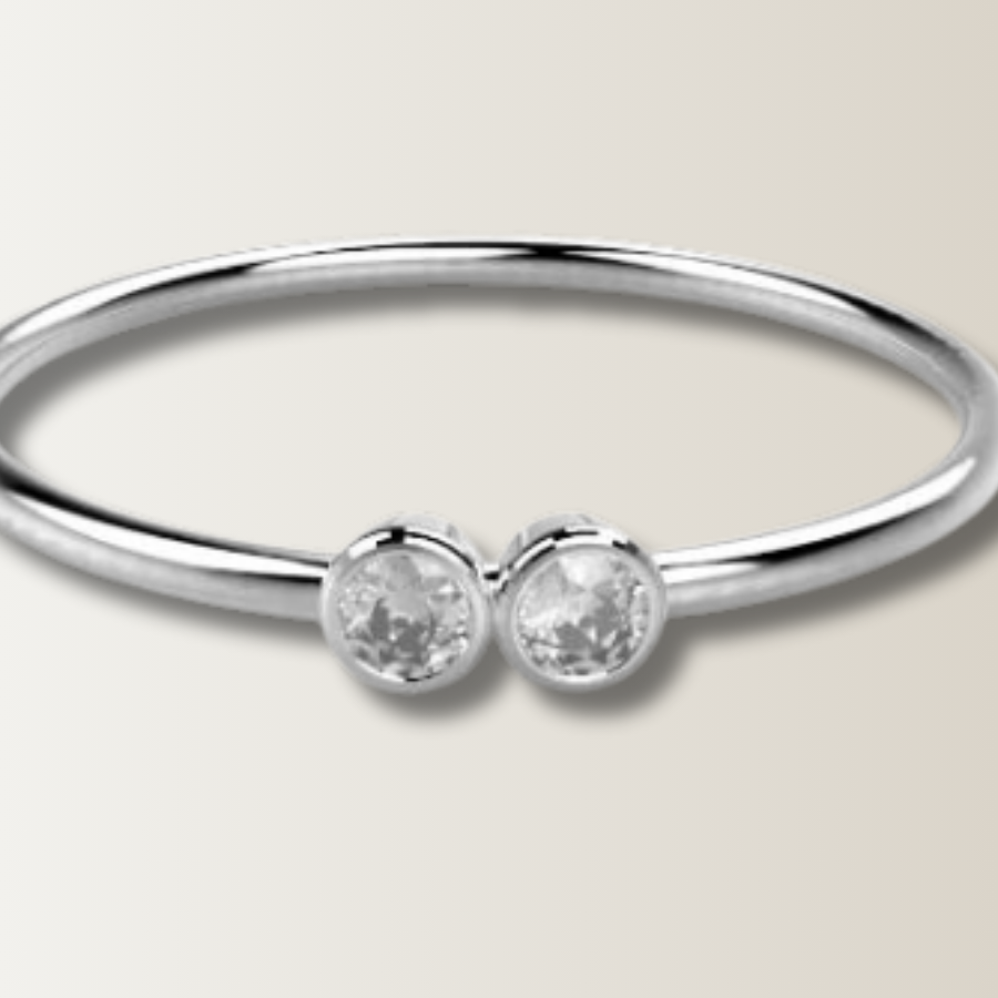 Ring met twee diamanten