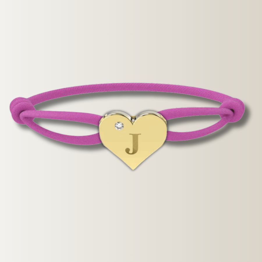 Brazalete de corazón con cordón de satén