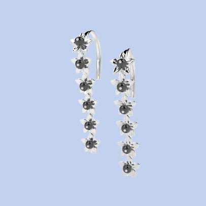 Flower string earring with onyx
