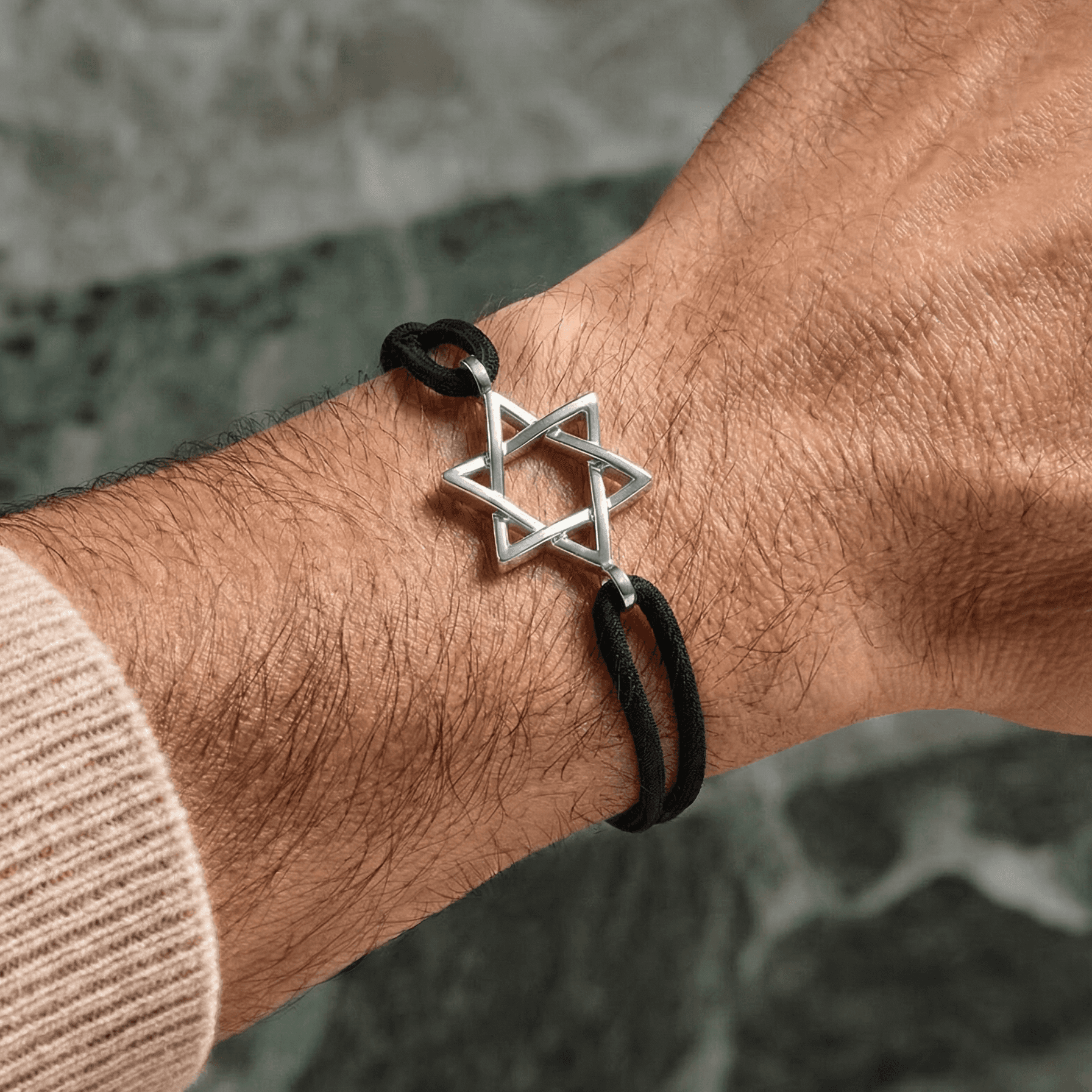 Odile Zilveren stervormige armband voor mannen met zwarte elastische band