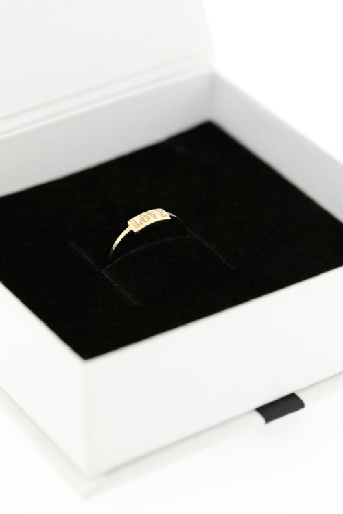 Love ring gegraveerd
